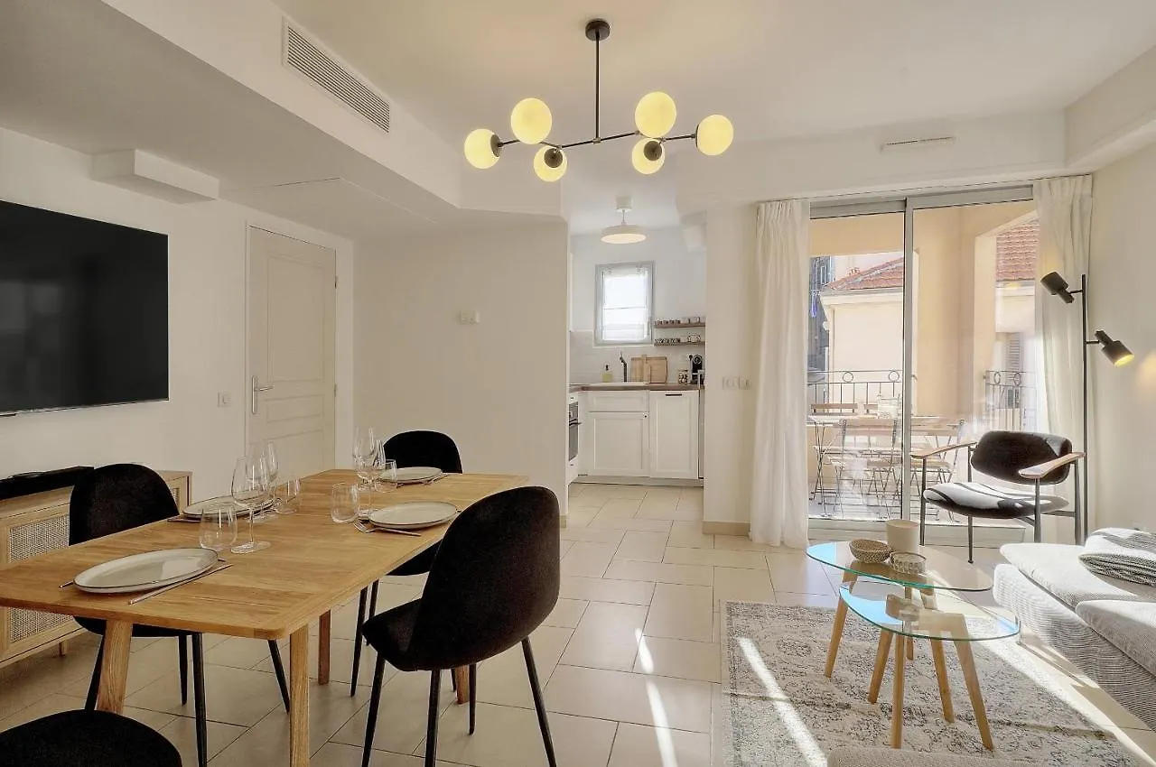 Magnifique Et Lumineux 3 Pieces A2B238 Appartement Cannes 0*,