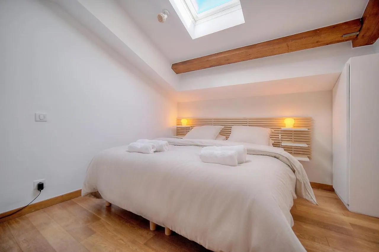 Magnifique Et Lumineux 3 Pieces A2B238 Appartement Cannes
