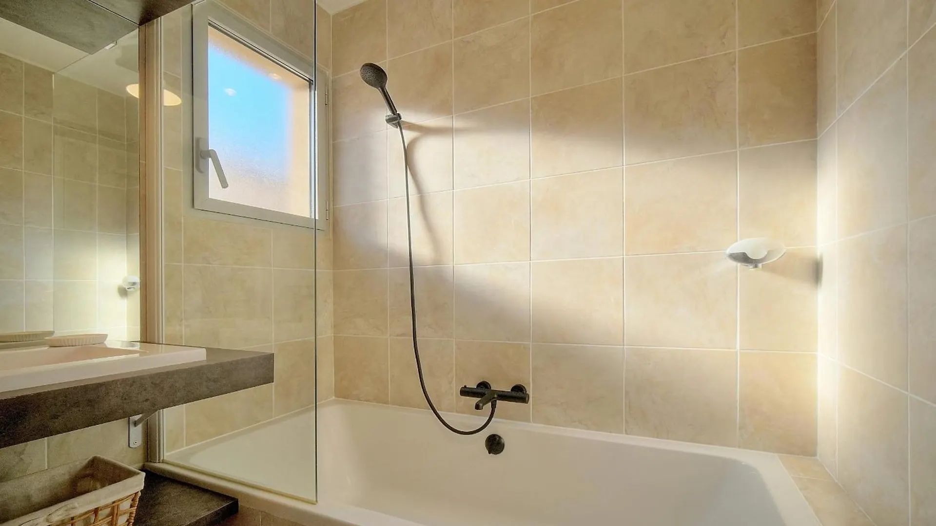 Magnifique Et Lumineux 3 Pieces A2B238 Appartement Cannes Frankrijk