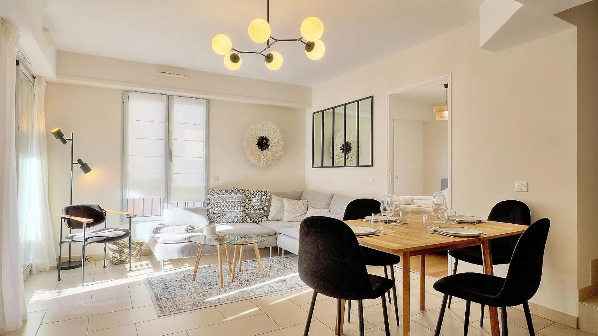 Magnifique Et Lumineux 3 Pieces A2B238 Appartement Cannes
